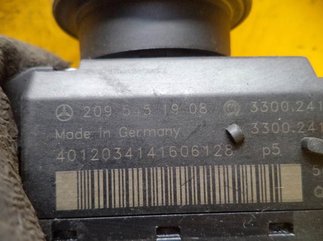 MERCEDES 2095451908 Замок зажигания в наличии Одесса