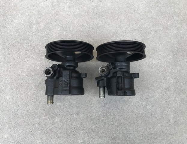 Насос гидроусилителя руля (ГУР) Volvo 460 50