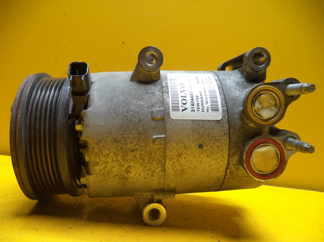 Шкив компрессора кондиционера 31404441 VOLVO