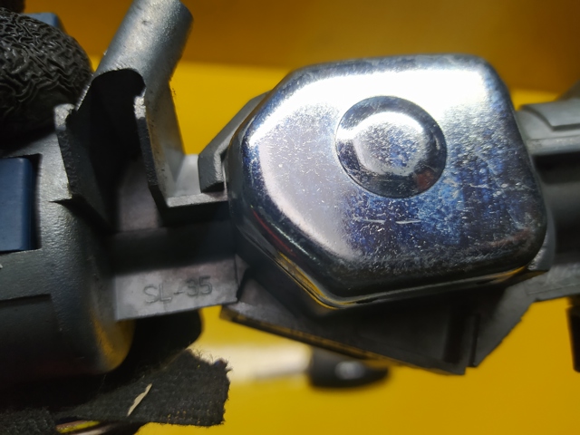 FORD 3M513F880AC Замок зажигания в наличии Павлоград