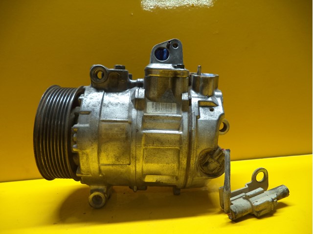 Компрессор кондиционера 4471808381 LAND ROVER