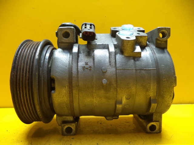 Компрессор кондиционера 55037467AA CHRYSLER