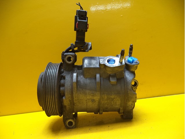 Насос кондиционера 55111425AB CHRYSLER