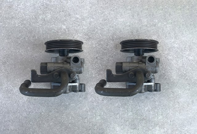 Помпа ГУР 571101C301 HYUNDAI