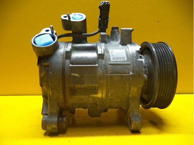 Компрессор кондиционера 64529223695 BMW