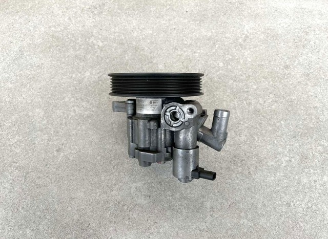 Насос рулевого механизма 7693955149 ZF PARTS