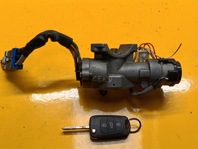 Замок зажигания 819001HA00 HYUNDAI