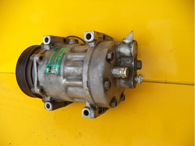 RENAULT 8200040681 Компрессор кондиционера в наличии Украина