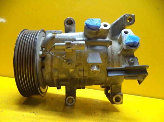 Компрессор хладагента 883200K520 TOYOTA