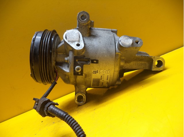 Насос кондиционера 926000287R RENAULT
