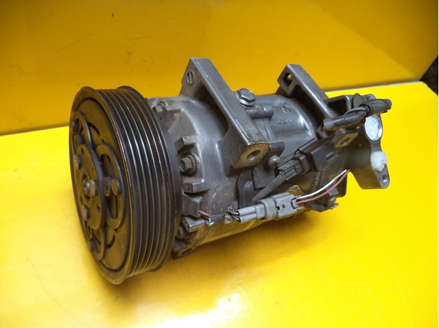 RENAULT 926002352R Компрессор кондиционера в наличии Каменское