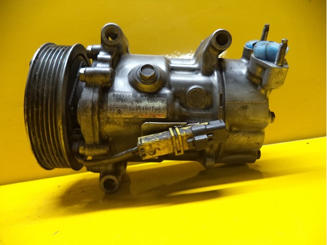 Компрессор климатической установки 9684480480 PEUGEOT
