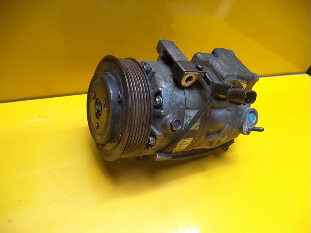 HYUNDAI 977012W000 Компрессор кондиционера в наличии Львов