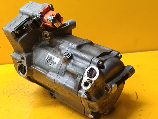 97701CM000 HYUNDAI Компрессор кондиционера купить в Николаев