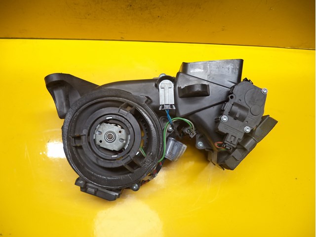 982690J12 MERCEDES купить в Николаев