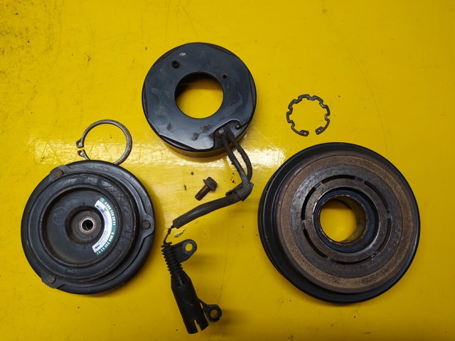Компрессор хладагента A0002302011 MERCEDES
