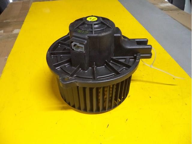 Двигун вентилятора пічки (обігрівача салону) kia rio 2  з 05-11 р.в.  f00s33f004 F00S33F004