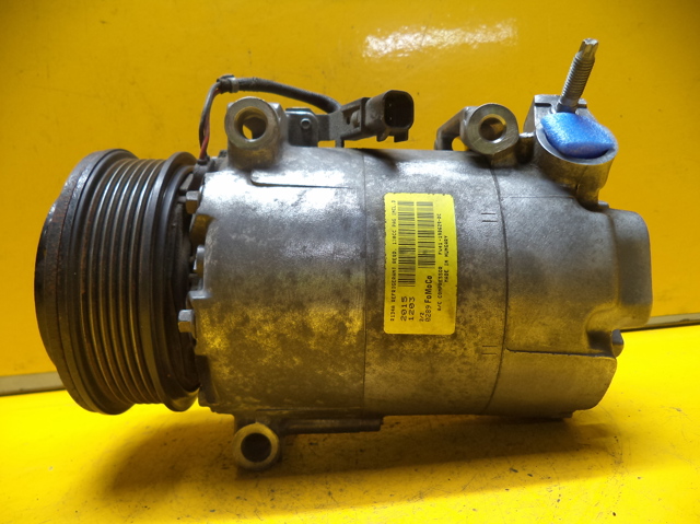 Компрессор кондиционера FV4119D629DC FORD