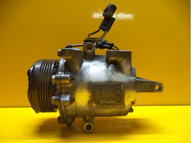 Компрессор хладагента MN164472 MITSUBISHI