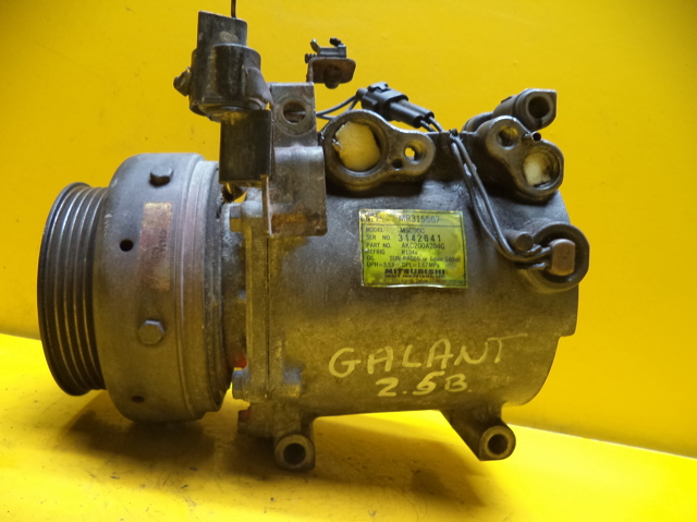 Компрессор кондиционера MR315567 MITSUBISHI