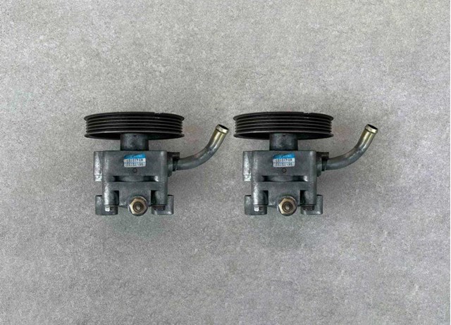 ГУР руля MR403137 MITSUBISHI