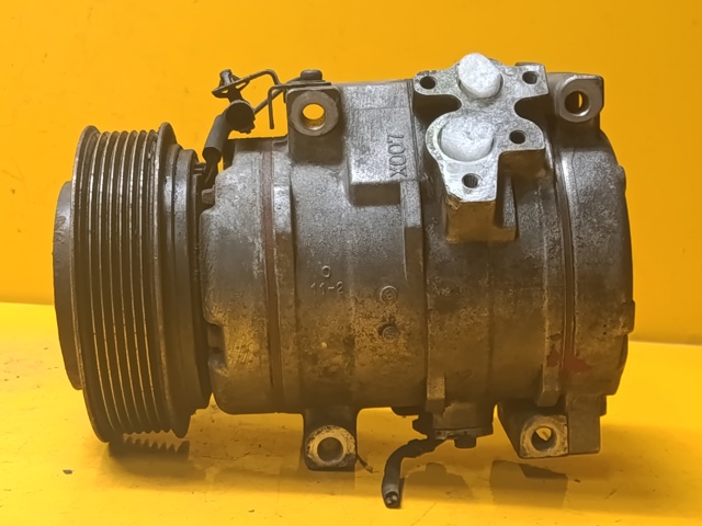 Компрессор хладагента MR500877 MITSUBISHI