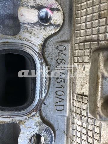 Головка блока в сборе c распредвалами 04884510AD CHRYSLER