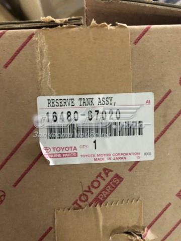 Бачок системы охлаждения двигателя расширительный 1648067020 TOYOTA