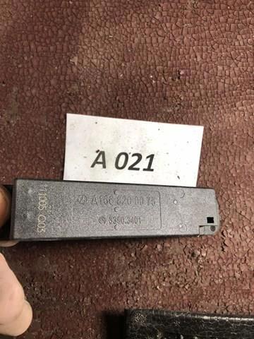 Антенна A1668200075 MERCEDES