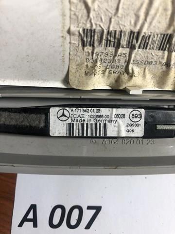 Дисплей парктроника A1715420123 MERCEDES