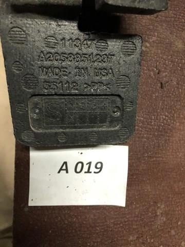 Абсорбер бампера переднего A2058851237 MERCEDES