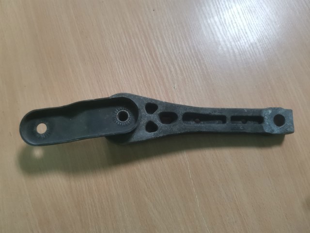 Задняя подушка двигателя 1K0199855BF VAG