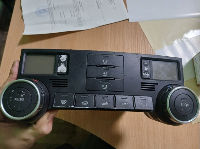 Регулятор вентилятора отопителя 7L6907040L VAG