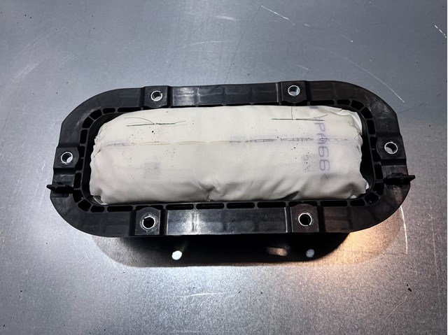 VOLVO 31663750 Подушка безопасности (AIRBAG) пассажирская в наличии Полтава
