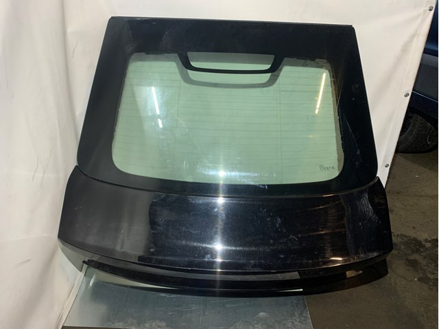 VOLVO 31689630 Дверь задняя (багажная 3/5-я (ляда) в наличии Черкассы