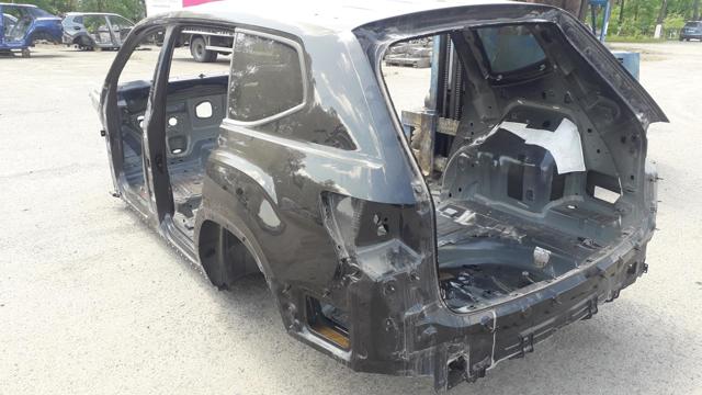 VAG 3CN809843 Крыло заднее левое в наличии Черновцы