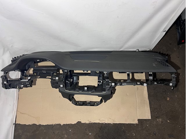 4M1857001AB VAG Торпедо купить в Павлоград