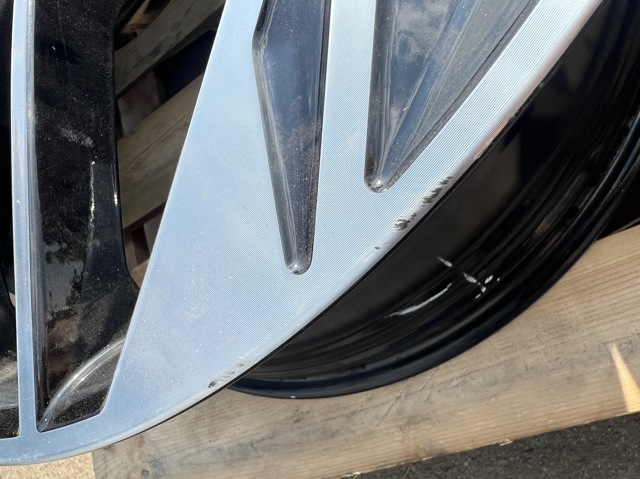 52910KL310 HYUNDAI Диски колесные купить в Ужгород
