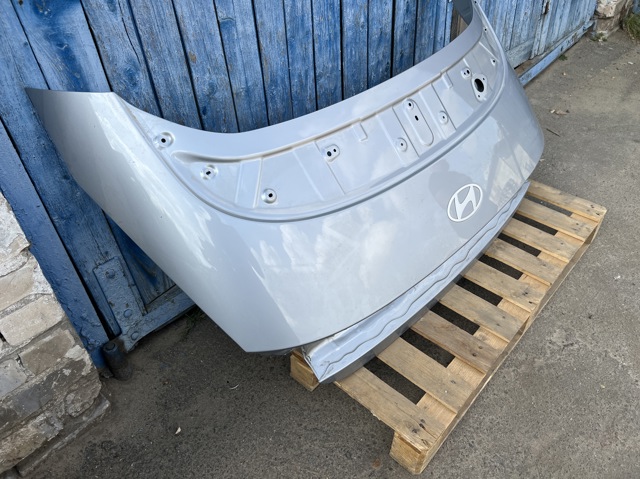 HYUNDAI 69200KL010 Дверь задняя (багажная 3/5-я (ляда) в наличии Полтава