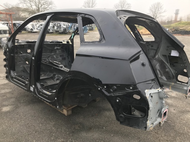 VAG 80A809837 Крыло заднее левое в наличии Харьков