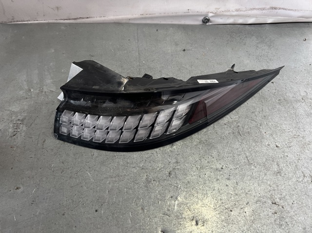 HYUNDAI 92402KL020 Задний фонарь в наличии Кривой Рог