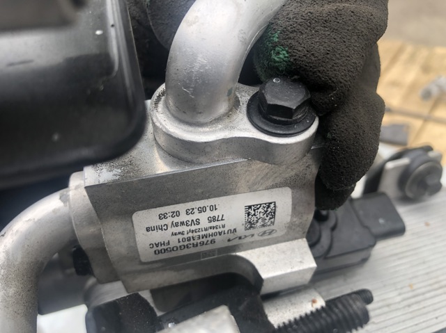 HYUNDAI 976W6GI540 Теплообменник системы кондиционирования в наличии Киев