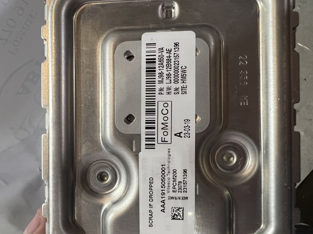 LJ9812B684AE купить Ирпень