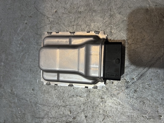 LJ9812B684AE FORD купить в Львов
