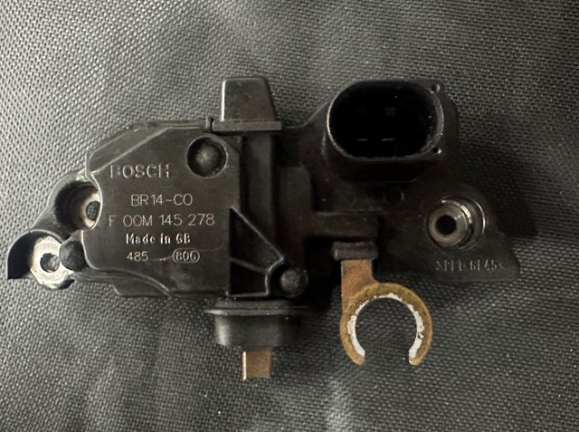 Реле регулятор генератора Бмв Х3