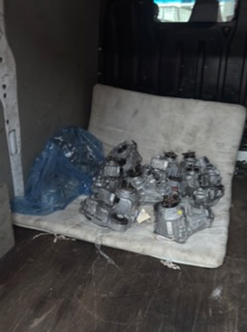 Коробка раздаточная (раздатка) 27109469020 BMW