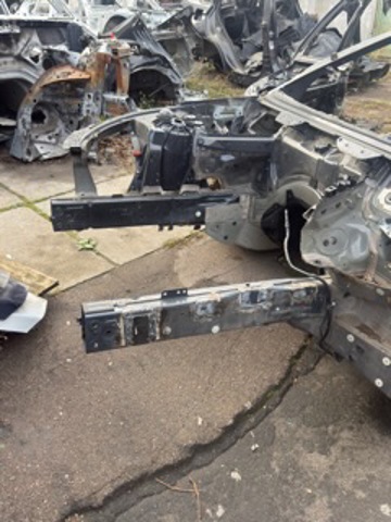 Лонжерон передний левый 41007359395 BMW