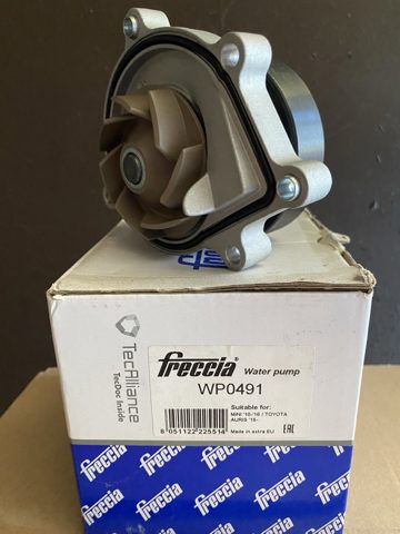 Водяной насос WP0491 FRECCIA