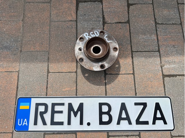 31209813406 BMW Передняя ступица купить в Черкассы