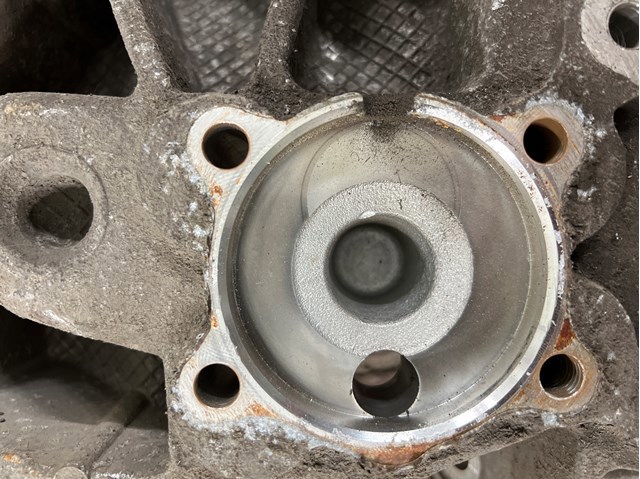 33326795660 BMW купить в Черкассы